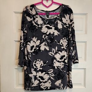 CIARA SUN WOO Black & Cream Floral Scoop Neck Top 3/4 Sleeves